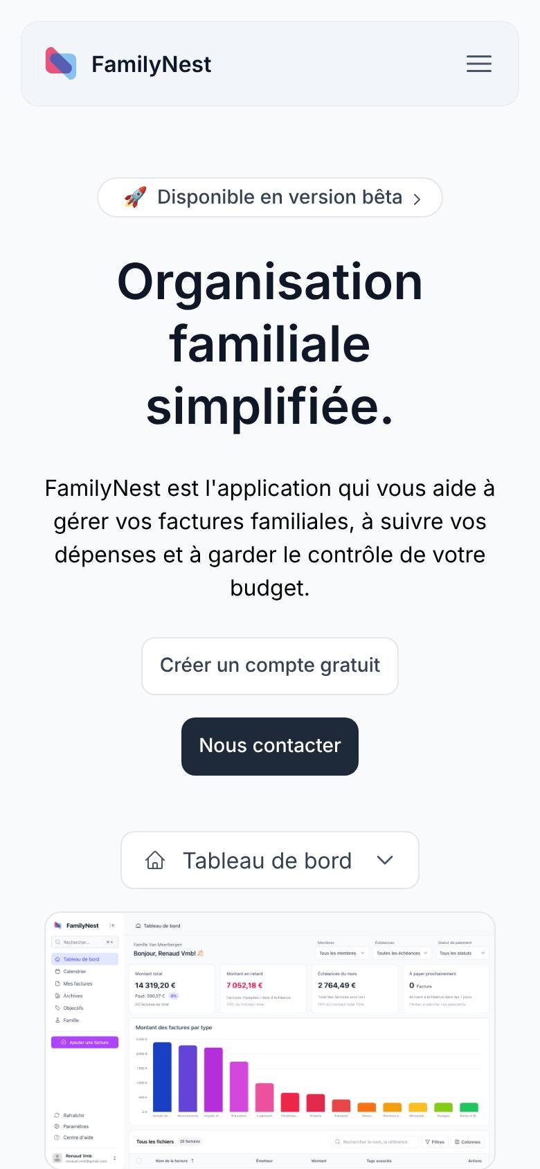 L'accueil sur téléphone : le titre, les deux boutons puis le tableau de bord sous un menu déroulant