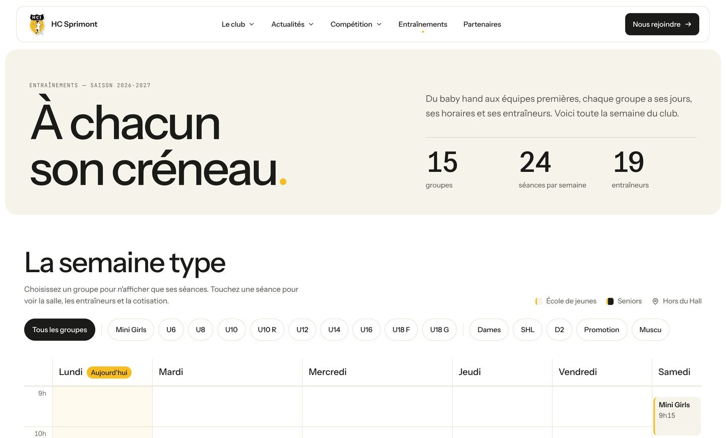 Nouvelle page des entraînements : la semaine type du club, filtrable par groupe